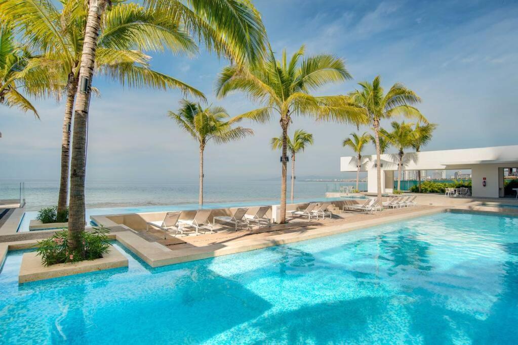 Harbor 3008 Amazing Beach Front Condo By Moikkarentals Puerto Vallarta Buitenkant foto