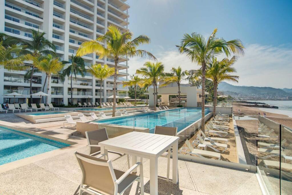 Harbor 3008 Amazing Beach Front Condo By Moikkarentals Puerto Vallarta Buitenkant foto